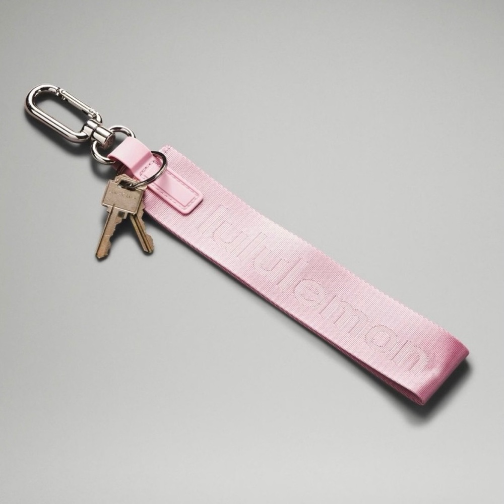 NWT Lululemon Never Lost Keychain: Pink Peony/White Opal
